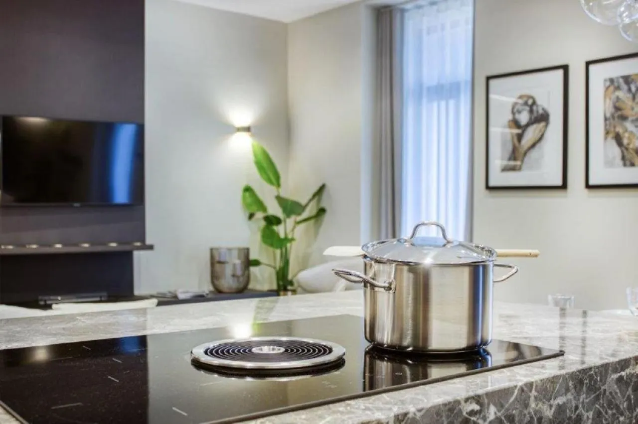 Stunning Apartment Near Avenue Liberdade Лиссабон
